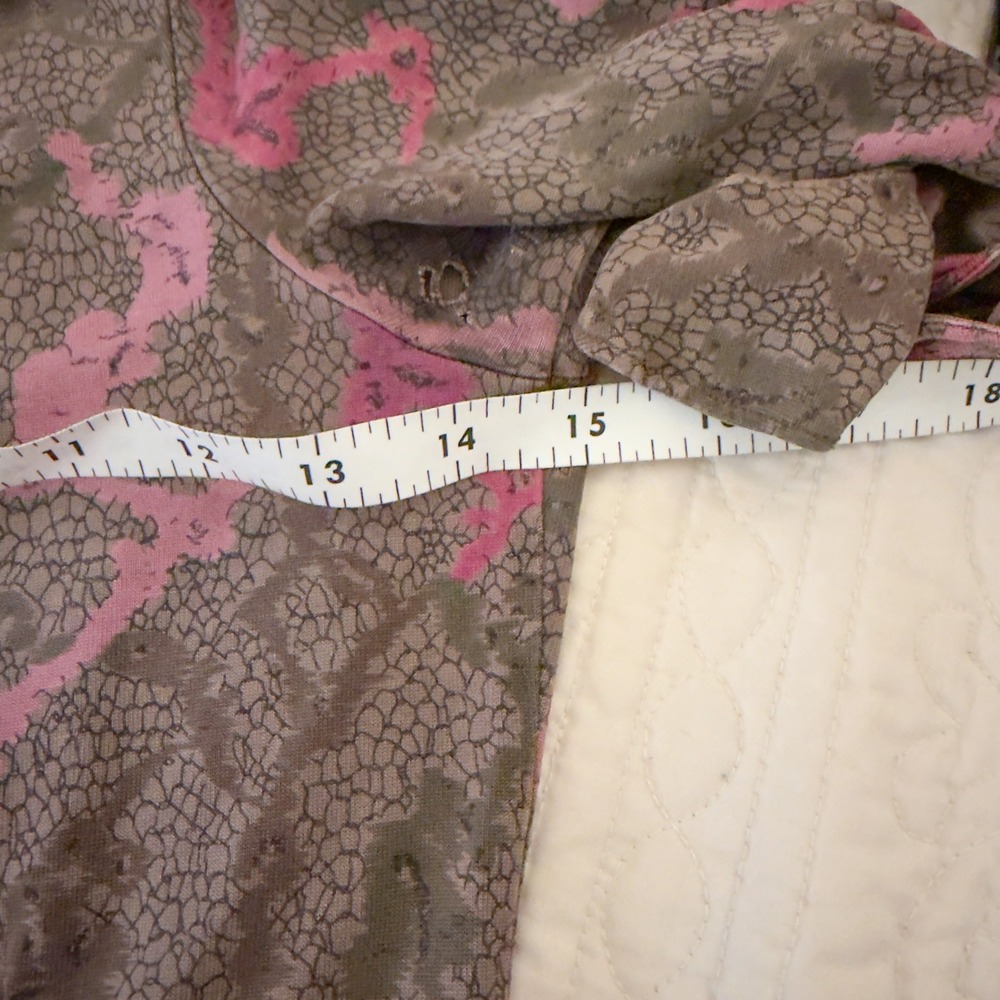 Diane von Furstenberg 100% Silk Wrap Top Ruffle Trim Floral Brown Vintage S - Picture 11 of 12